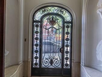 https://www.gallito.com.uy/venta-casa-de-estilo-con-local-y-deposito-palermo-inmuebles-27858120