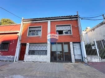 https://www.gallito.com.uy/venta-casa-2-dormitorios-garaje-la-blanqueada-inmuebles-27858217