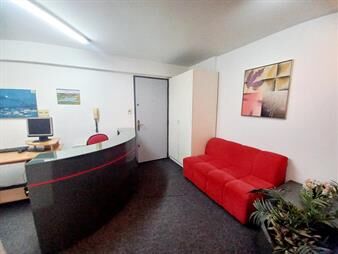 https://www.gallito.com.uy/oficina-en-centro-montevideo-inmuebles-27858492