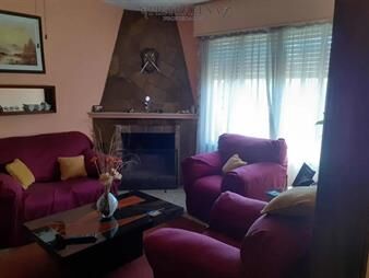 https://www.gallito.com.uy/casa-en-venta-con-renta-4-dormitorios-2-baã±os-y-inmuebles-20385013
