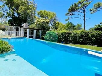 https://www.gallito.com.uy/venta-y-alquiler-temporada-casa-4d-san-rafael-punta-con-pis-inmuebles-27840533