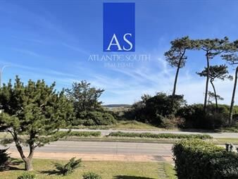 https://web5.gallito.com.uy/apartamento-frente-al-mar-2-dormitorios-en-playa-inmuebles-27859023