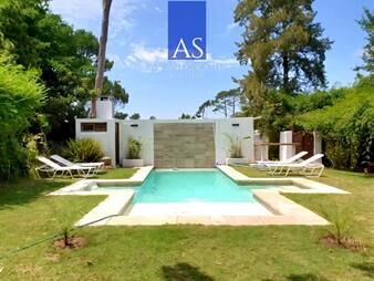 https://web5.gallito.com.uy/casa-2-dormitorios-2-dependencias-completas-en-inmuebles-27859132