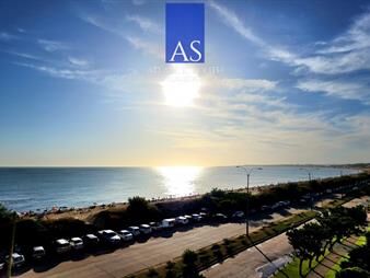 https://web5.gallito.com.uy/apartamento-2-dormitorios-vista-infinita-al-mar-a-inmuebles-27859144