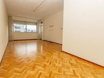 https://www.gallito.com.uy/venta-apartamento-2-dormitorios-punta-carretas-inmuebles-27804386