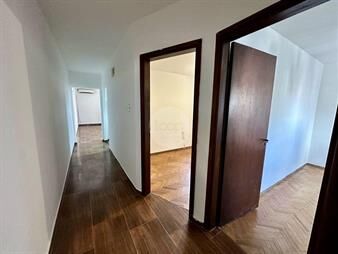 https://www.gallito.com.uy/venta-de-apartamento-de-2-dormitorios-en-cordon-sur-inmuebles-27859189
