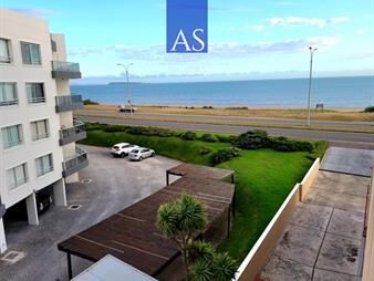 https://web5.gallito.com.uy/apartamento-2-dormitorios-frente-al-mar-cochera-y-inmuebles-27859464