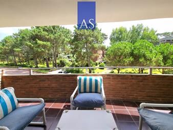 https://www.gallito.com.uy/apartamento-de-2-dormitorios-2-baños-con-garage-inmuebles-27859467