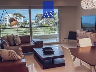 https://www.gallito.com.uy/venta-de-maravilloso-departamento-penthouse-en-de-inmuebles-27859468