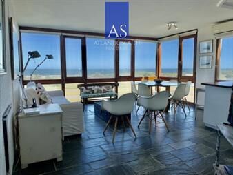 https://web5.gallito.com.uy/apartamento-de-2-dormitorios-con-vista-al-mar-inmuebles-27859475