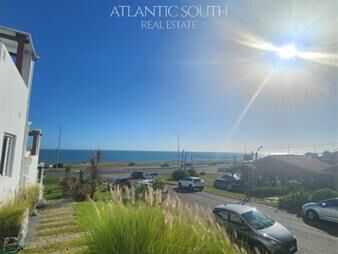 https://www.gallito.com.uy/espectacular-apartamento-en-primera-linea-parada-inmuebles-27859672