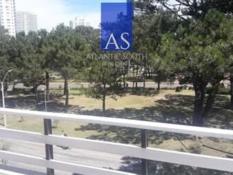 https://web5.gallito.com.uy/apartamento-1-dormitorio-reciclado-con-terraza-inmuebles-27859683