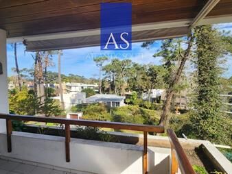 https://www.gallito.com.uy/apartamento-de-3-dormitorios-estufa-a-leña-y-al-inmuebles-27859725