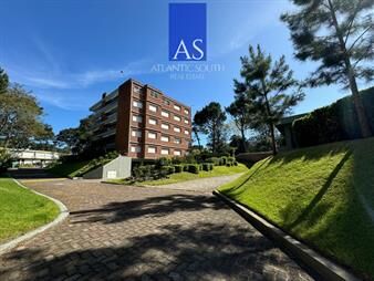 https://web5.gallito.com.uy/apartamento-3-dormitorios-muy-lindo-en-excelente-inmuebles-27859794