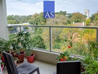 https://www.gallito.com.uy/apartamento-de-2-dormitorios-con-servicios-punta-inmuebles-27859797