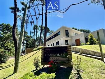 https://www.gallito.com.uy/casa-de-5-dormitorios-a-estrenar-ideal-para-todo-inmuebles-27859806