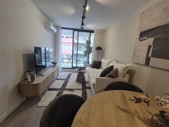 https://www.gallito.com.uy/venta-apto-centro-1-dormitorio-y-medio-con-balcon-inmuebles-27860053