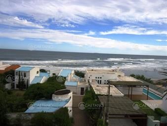 https://www.gallito.com.uy/casa-en-la-barra-6-dormitorios-inmuebles-20823268