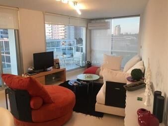 https://www.gallito.com.uy/apartamento-en-center-de-3-dormitorios-en-season-inmuebles-27865544