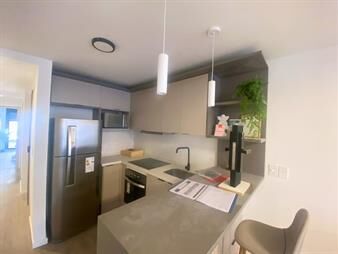 https://www.gallito.com.uy/apartamento-en-venta-un-dormitorio-punta-carretas-a-estr-inmuebles-27513938