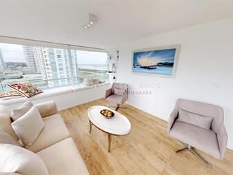 https://web5.gallito.com.uy/apartamento-en-venta-de-3-dormitorios-en-punta-inmuebles-27865754