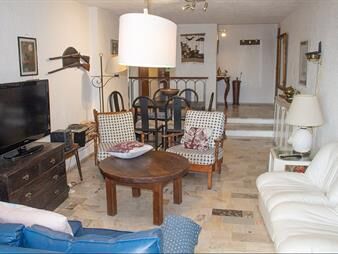 https://www.gallito.com.uy/apartamento-en-venta-de-2-dormitorios-en-punta-del-este-inmuebles-27866278