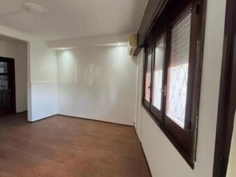 https://www.gallito.com.uy/preciosa-casa-de-2-dorm-con-patio-inmuebles-27866603