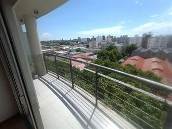 https://www.gallito.com.uy/apartamento-piso-alto-vista-y-garage-inmuebles-27865527