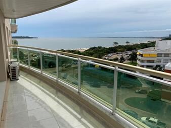 https://www.gallito.com.uy/apartamento-en-alquiler-de-3-dormitorios-coral-inmuebles-27739272