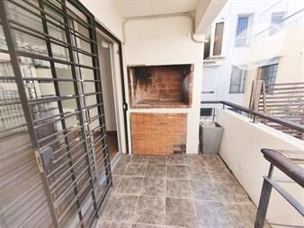 https://www.gallito.com.uy/venta-apartamento-en-parque-batlle-terraza-con-parrillero-y-inmuebles-27808554