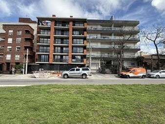 https://www.gallito.com.uy/venta-a-estrenar-malvin-apartamento-1-dormitorio-con-cocher-inmuebles-27869839