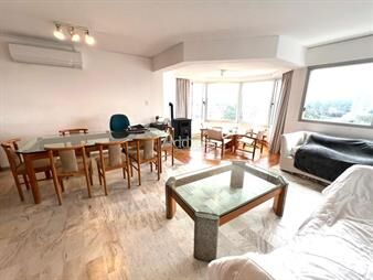 https://web5.gallito.com.uy/apartamento-en-venta-3-dormitorios-con-vista-en-inmuebles-27869923