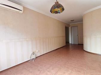 https://www.gallito.com.uy/alquiler-apartamento-3-dormitorios-en-barrio-sur-inmuebles-27869958
