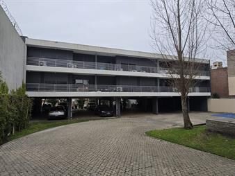 https://www.gallito.com.uy/hermoso-apto-completo-de-lo-que-no-hay-inmuebles-27870274