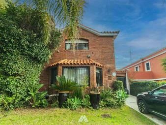 https://www.gallito.com.uy/alquiler-casa-3-dormitorios-piscina-carrasco-sur-inmuebles-27870276