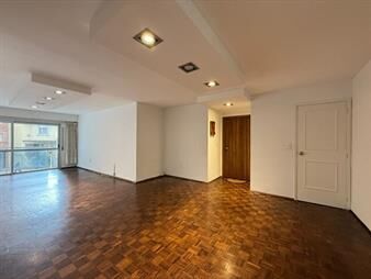 https://www.gallito.com.uy/venta-apartamento-3-dormitorios-garage-pocitos-inmuebles-27871017