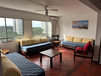 https://www.gallito.com.uy/apartamento-1-dormitorio-roosevelt-inmuebles-27869833