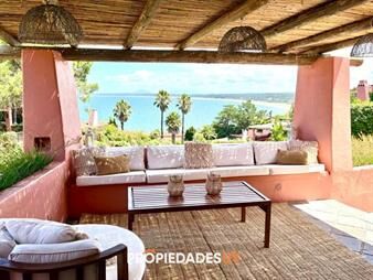 https://www.gallito.com.uy/casa-en-marina-del-este-en-alquiler-de-verano-inmuebles-27874611
