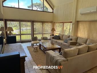 https://www.gallito.com.uy/excelente-casa-en-lugano-inmuebles-27874613