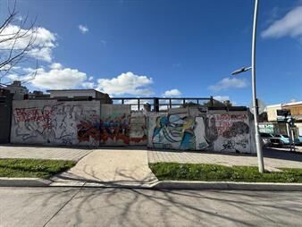https://web5.gallito.com.uy/venta-terreno-parque-batlle-a-3-calles-luis-a-de-herrera-inmuebles-27383148
