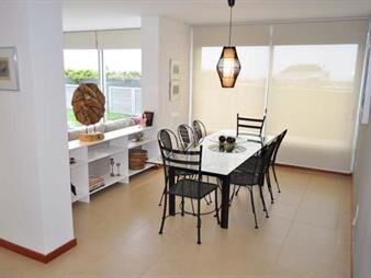 https://web5.gallito.com.uy/apartamento-en-peninsula-3-dormitorios-inmuebles-26852482