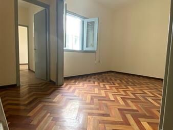 https://www.gallito.com.uy/venta-reducto-apartamento-2-dormitorios-gastos-bajos-lumi-inmuebles-27875117