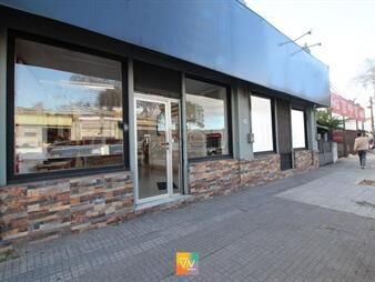 https://www.gallito.com.uy/venta-locales-casa-y-apartamento-en-jacinto-vera-inmuebles-27888184