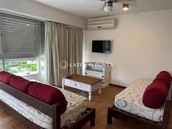 https://web5.gallito.com.uy/apartamento-3-dormitorios-roosevelt-inmuebles-27874221