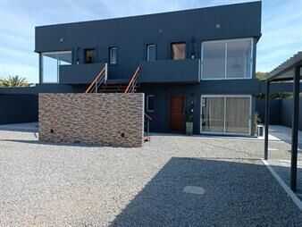 https://www.gallito.com.uy/apartamento-en-real-de-san-carlos-inmuebles-27892180