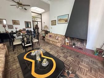 https://www.gallito.com.uy/importante-casa-en-parque-batlle-de-gran-metraje-excelente-inmuebles-27892215