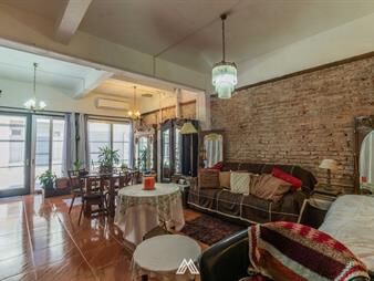 https://www.gallito.com.uy/venta-de-local-loft-en-ciudad-vieja-inmuebles-27840455