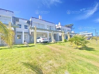 https://www.gallito.com.uy/alquiler-temporal-duplex-a-pasos-de-bikini-beach-inmuebles-23163783