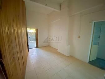 https://www.gallito.com.uy/venta-casa-y-apartamento-o-galpon-brazo-oriental-inmuebles-27896720