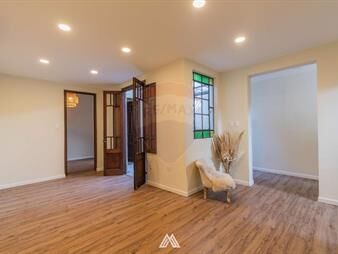https://www.gallito.com.uy/venta-apto-2-dorms-pocitos-con-patio-reciclado-inmuebles-27896778